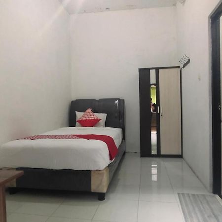 Hotel Vaccinated Staff - OYO 90157 Griya Andon Syariah Cirebon Exterior foto