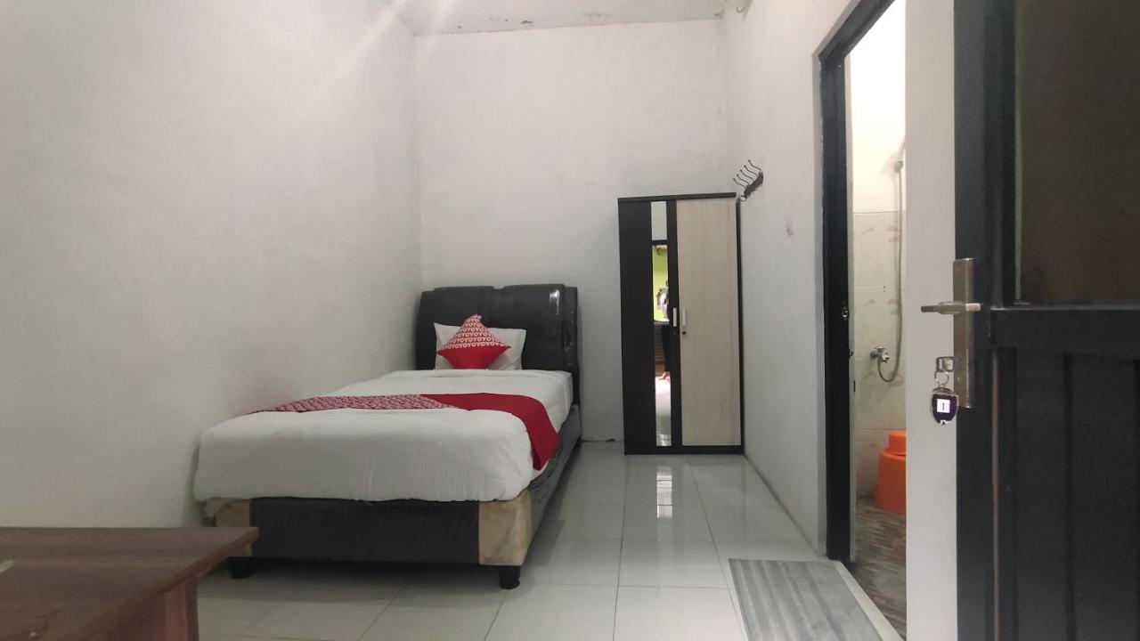 Hotel Vaccinated Staff - OYO 90157 Griya Andon Syariah Cirebon Exterior foto